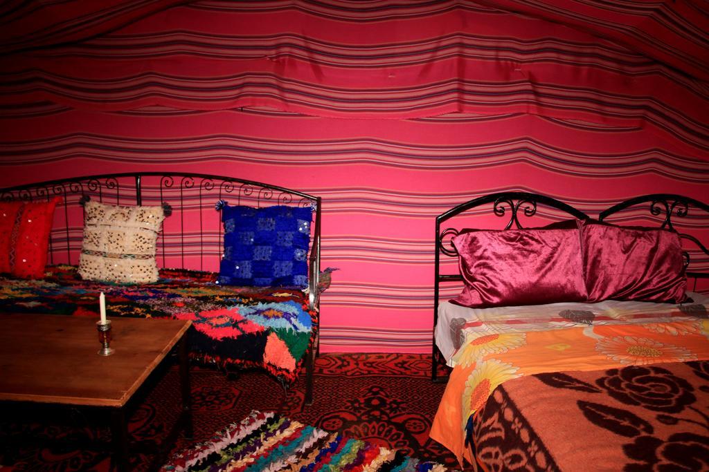 Bivouac Le Petit Prince Merzouga Exterior photo