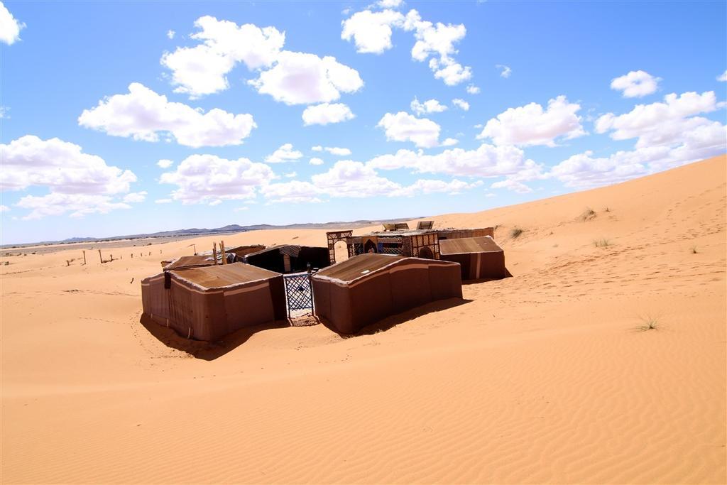 Bivouac Le Petit Prince Merzouga Exterior photo