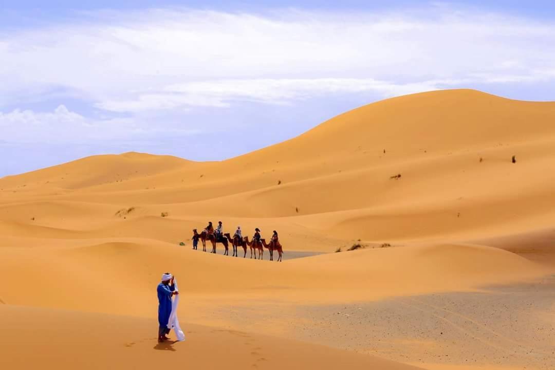 Bivouac Le Petit Prince Merzouga Exterior photo